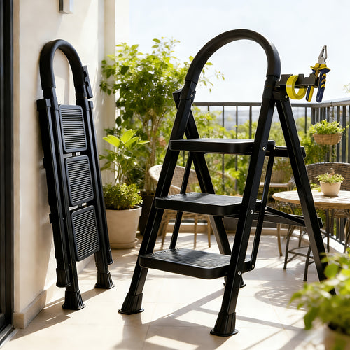 500lbs Heavy‑Duty Folding Step Ladder｜Anti‑Slip Wide Treads with Handrails & Safety Lock